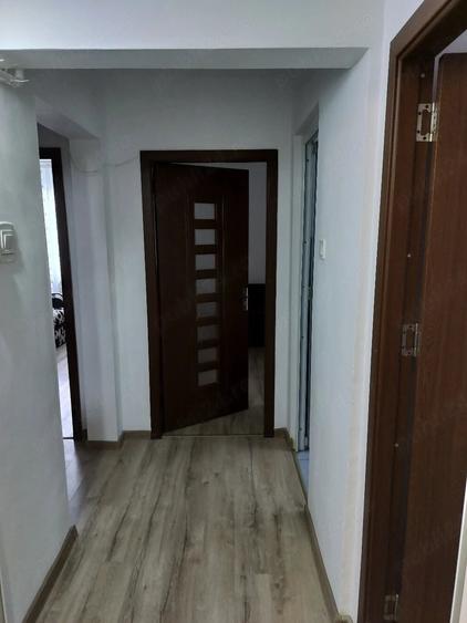 Apartament cu 3 camere decomandat în Nord