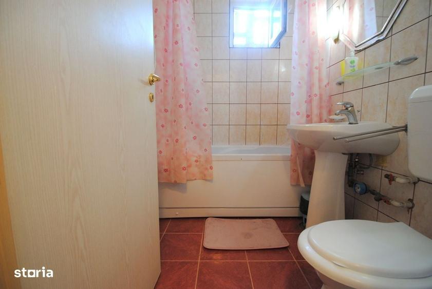 Apartament cu 3 camere în Medicină