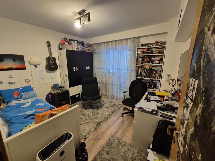 Apartament cu 2 camere decomandat în Iancului