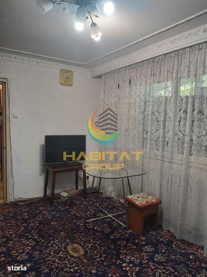 Apartament cu 3 camere semidecomandat în Alexandru Obregia