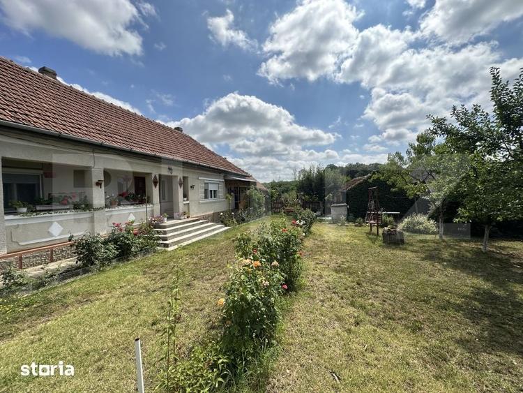 Casă cu 2 camere cu Teren 2963 Mp în Micro 17