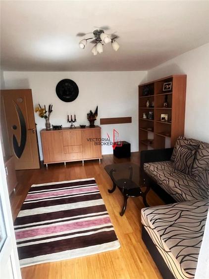 Apartament cu 2 camere decomandat în Decebal