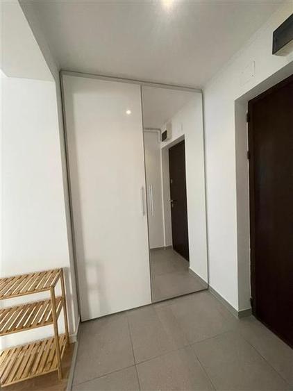 Apartament cu 3 camere semidecomandat în Foișorul de Foc