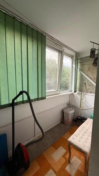 Apartament cu 3 camere decomandat, mobilat în Dristor