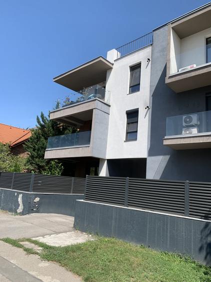 Apartament cu 2 camere decomandat, mobilat în Dămăroaia