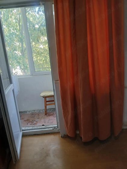 Apartament cu 2 camere decomandat în Rogerius