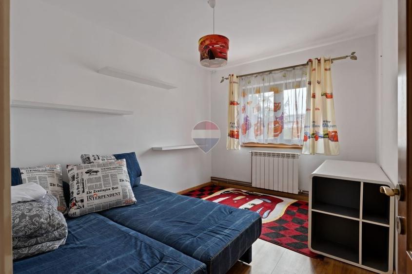 Apartament cu 3 camere decomandat, mobilat în Alfa