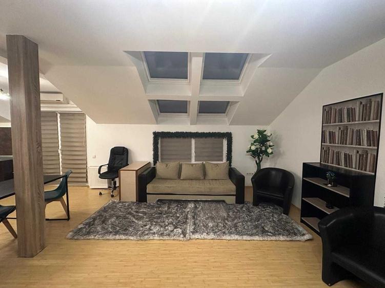 Apartament cu 3 camere decomandat în Ultracentral