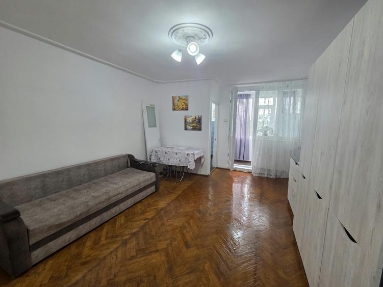 Garsonieră semidecomandată în Tătărași