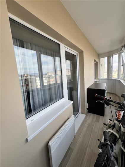 Apartament cu 4 camere decomandat, mobilat în Răcădău