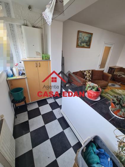 Apartament cu 2 camere semidecomandat în Câmpina
