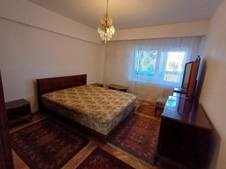 Închiriere apartament 2 camere cu garaj,  lângă Teatrul Național - 2