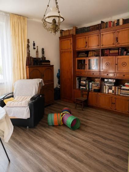 Proprietar vand apartament cu 2 camere ultracentral, cu gradina si parcare proprie. Comision 0% - 2
