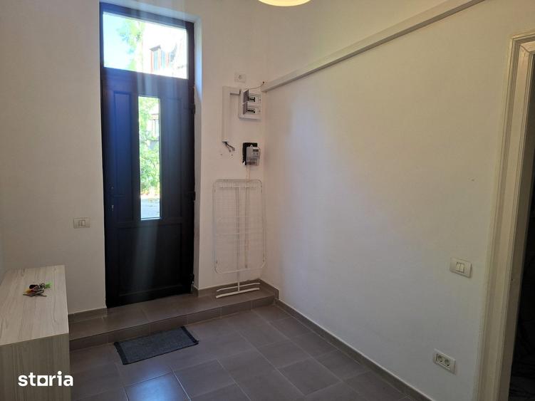 Casă cu 1 camere cu Teren 30 Mp în Eminescu