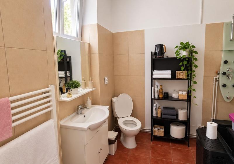 Apartament cu 5 camere decomandat în Pache Protopopescu