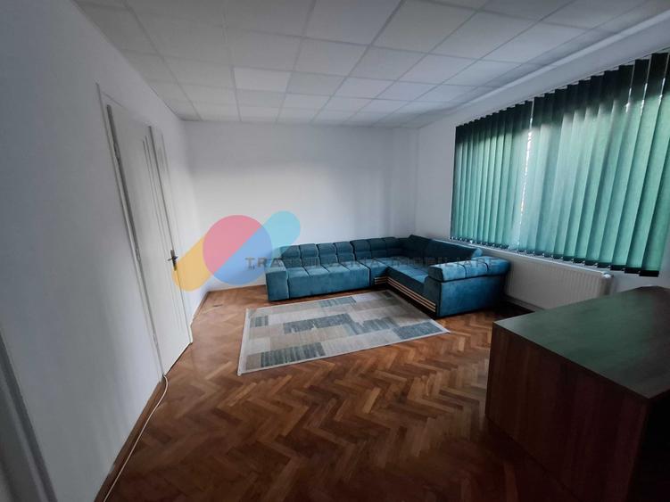 Apartament cu 2 camere semidecomandat în Central