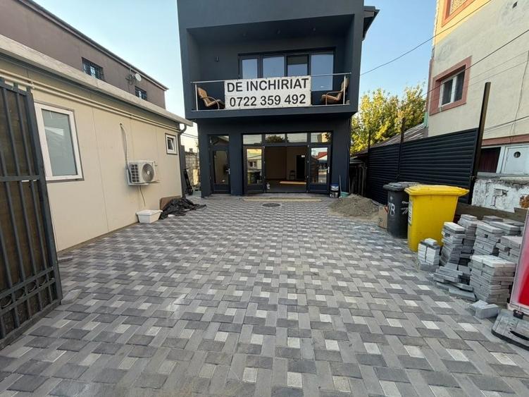 Spațiu comercial, de 70 mp, în Central