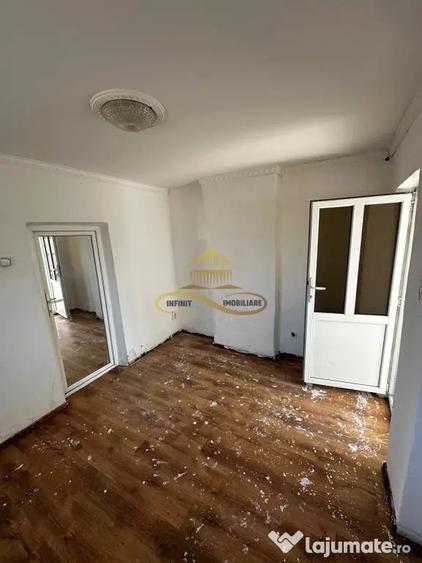 Casă cu 2 camere cu Canalizare în Tache