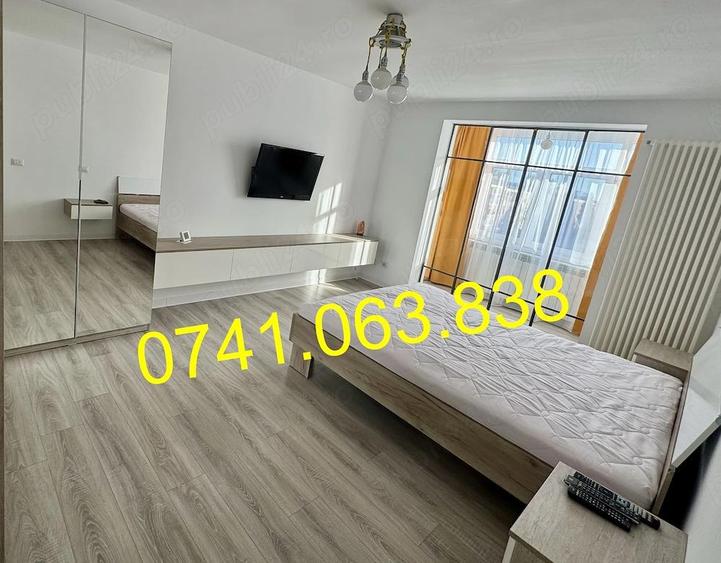 Inchiriez apartament 2 camere ultracentral - 2