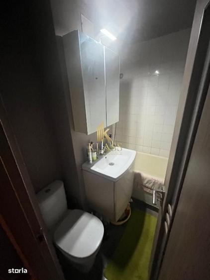 Apartament cu 4 camere în Tei