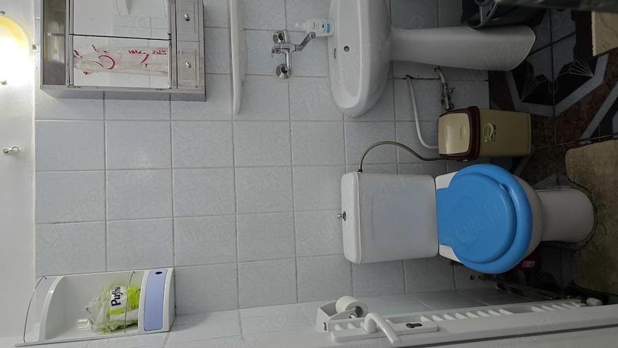 Garsonieră decomandată în 9 Mai
