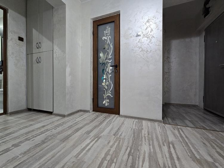 Apartament cu 2 camere decomandat în Obor