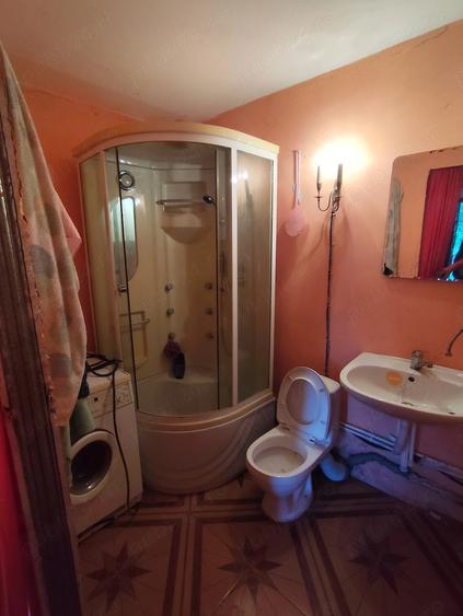 Vand sau schimb casa in Muncelul de Sus cu garsoniera in Pa?cani - 7