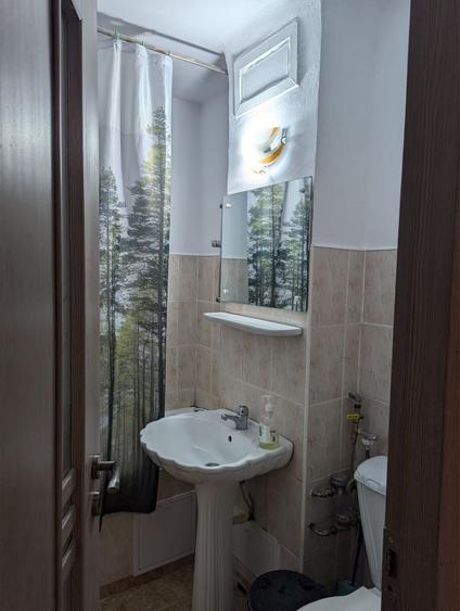 Apartament cu 2 camere decomandat în 9 Mai