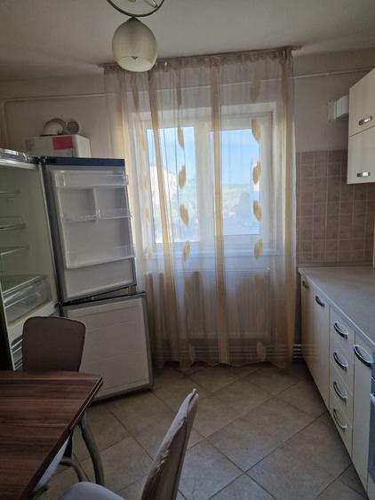 Apartament cu 3 camere decomandat în Fălticeni