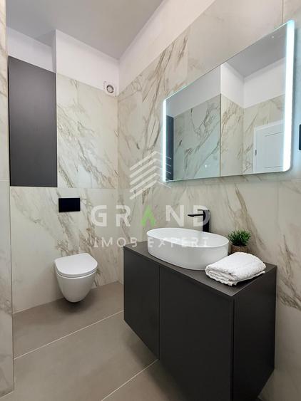 Apartament cu 2 camere semidecomandat, mobilat în Florești