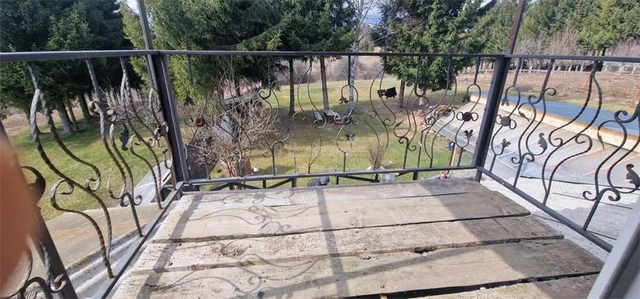 Casă cu Teren 1400 Mp în Brebu