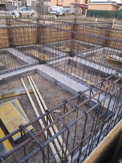 Casă cu 4 camere cu Teren 492 Mp în Cumpăna