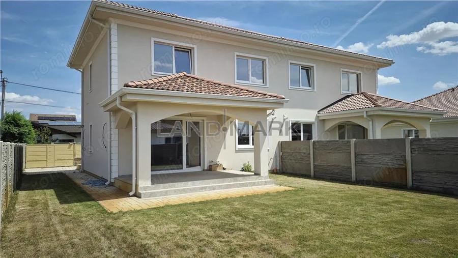 Casă cu 5 camere cu Teren 323 Mp în Central