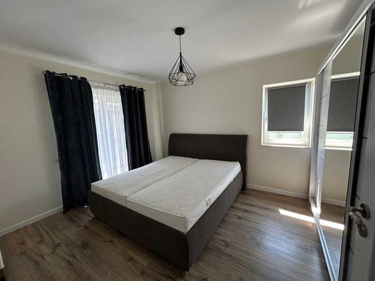 Apartament cu 2 camere decomandat în Florești