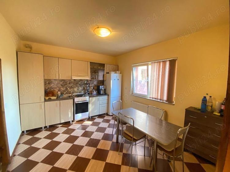 Casă cu 3 camere în Bujac