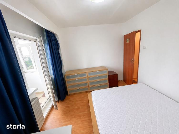 Apartament cu 3 camere decomandat în Crângași