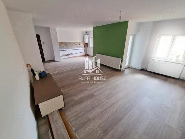 Apartament cu 3 camere decomandat în Central