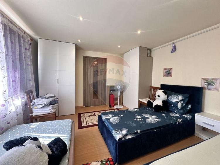 Apartament cu 2 camere semidecomandat, mobilat în Iris