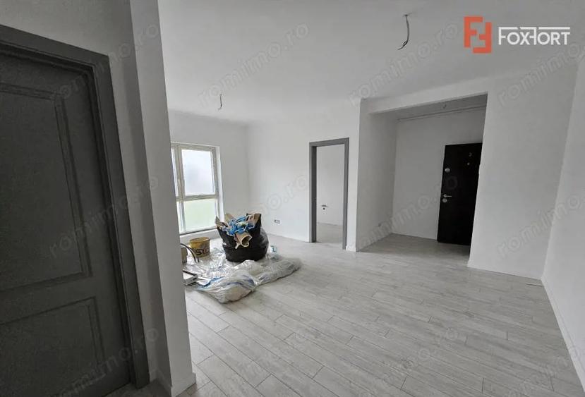Apartament cu 2 camere decomandat în Grădiște