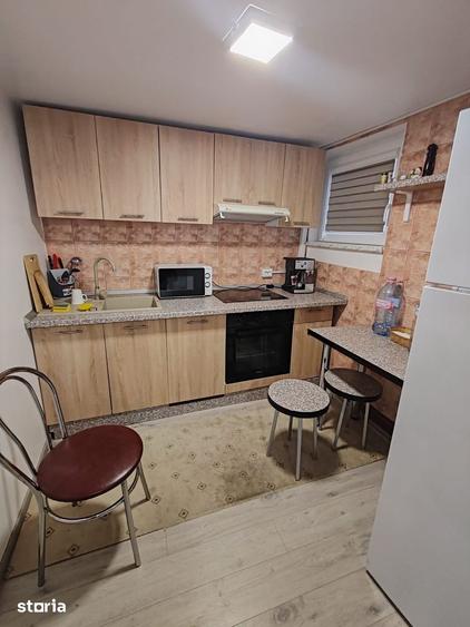 Apartament cu 3 camere în Dâmbul Rotund