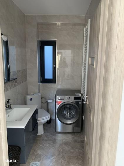 Casă cu 4 camere cu Teren 30 Mp în Central