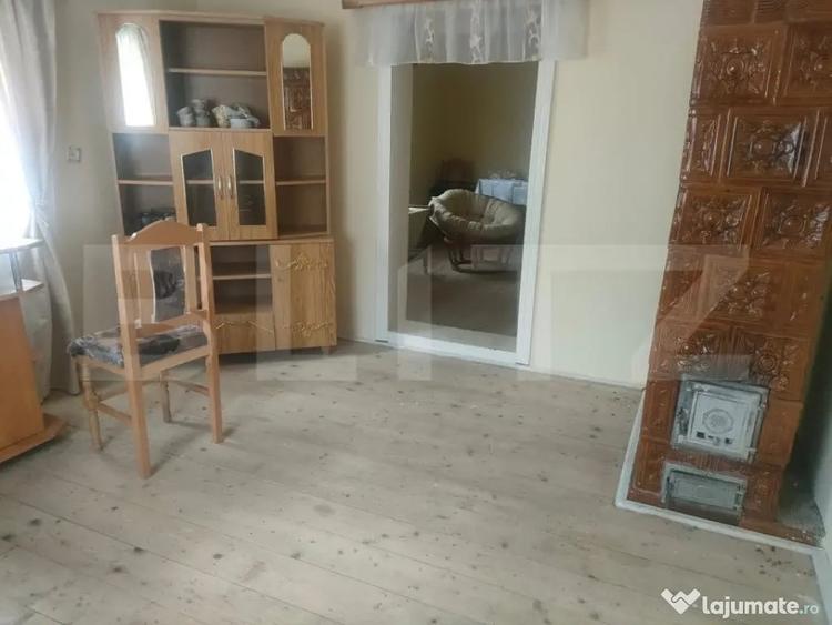 Casă cu 3 camere cu Teren 1500 Mp în Negostina