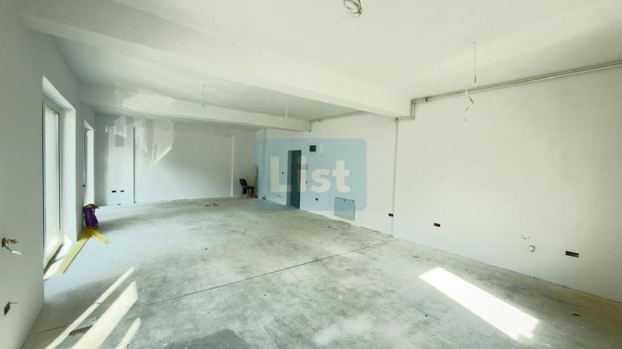 Spațiu comercial, de 64 mp, în Mihai Viteazul