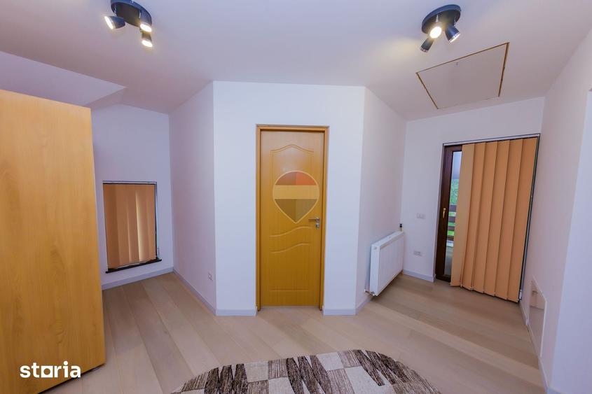Casă cu 3 camere cu Teren 737 Mp în Firiza