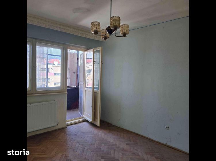 Apartament cu 2 camere semidecomandat în Ultracentral