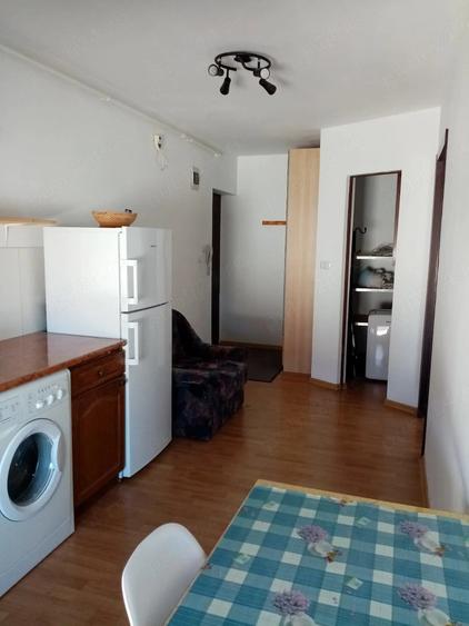 Garsonieră nedecomandată în Pârneava