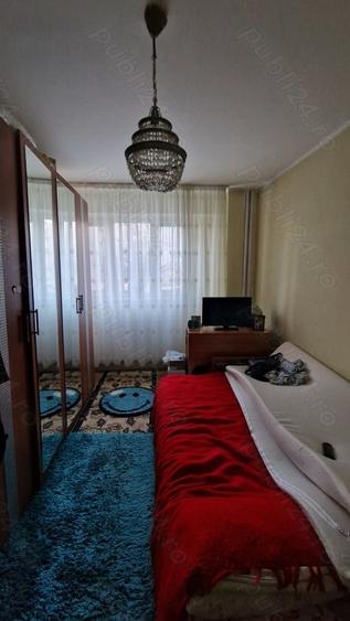 Apartament cu 2 camere decomandat în Micro 18