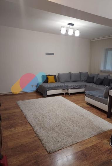 Apartament cu 3 camere semidecomandat în Mănăștur