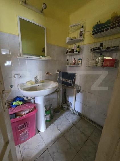 Casă cu Teren 719 Mp în Chinari