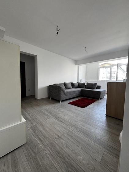 Apartament cu 3 camere în Breaza de Sus